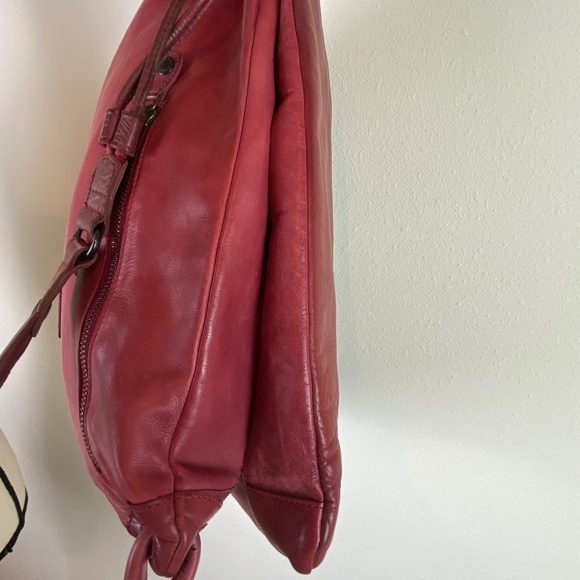 Aunts & Uncles Red Leather Drawstring Backpack Purse - Picture 11 of 16